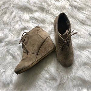 Toms Wedge Booties Taupe